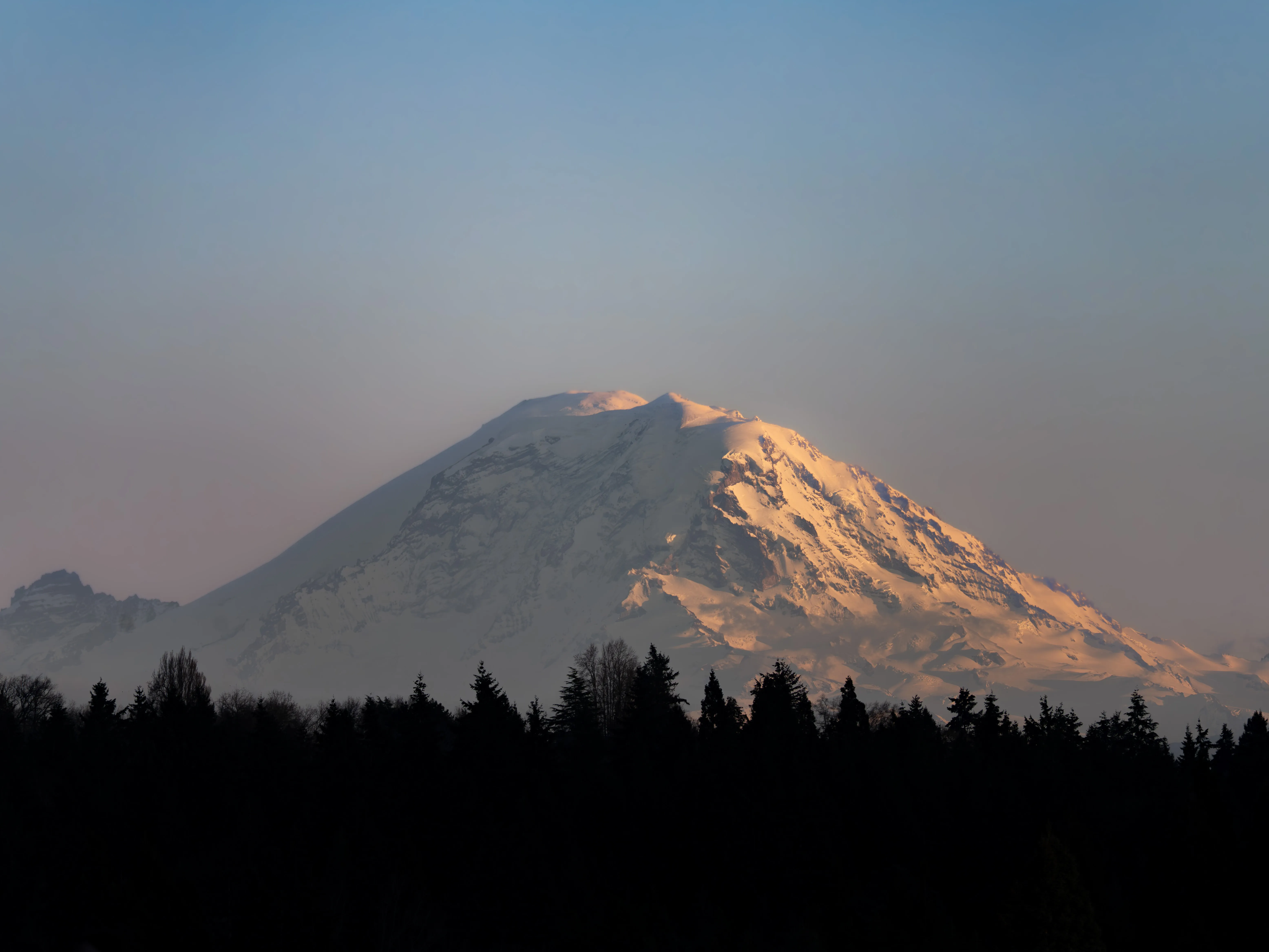 Mount Rainier from Seattle, WA